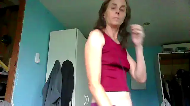 Snapshot of SexyRach75 chatting on 09-08-25, 03:00 SexyRach75 online show from 09-08-25, 03:00