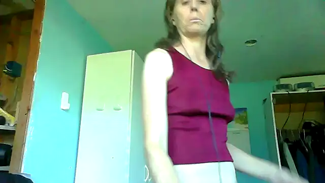 Snapshot of SexyRach75 chatting on 09-17-25, 03:03 SexyRach75 online show from 09-17-25, 03:03