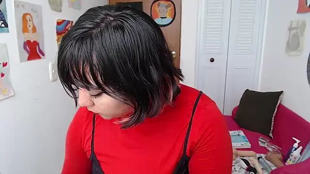 soynanabela28 online show from 09-15-25, 07:03