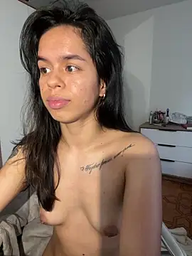 xlovelygirlx online show from 02-22-25, 10:09