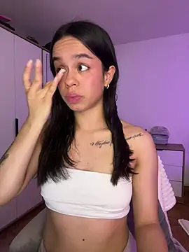 xlovelygirlx online show from 03-01-25, 12:07