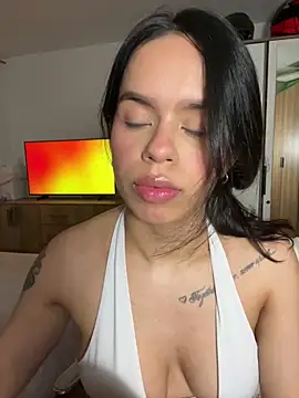 xlovelygirlx online show from 03-17-26, 01:21