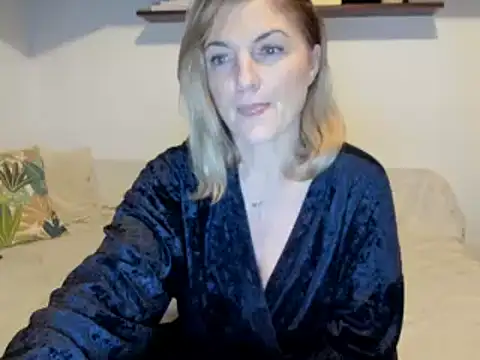 Jadore able online show from 03-04-25, 02:38