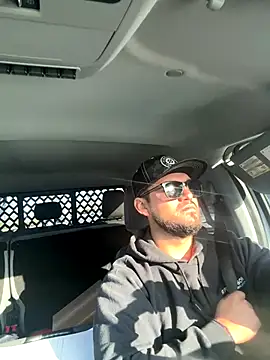 Snapshot of Ozzy420_ chatting on 12-01-25, 04:45 Ozzy420 online show from 12-01-25, 04:45