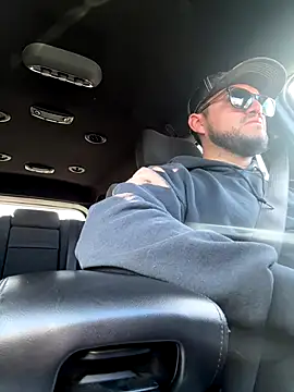 Snapshot of Ozzy420_ chatting on 01-06-26, 11:07 Ozzy420 online show from 01-06-26, 11:07