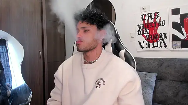 Alessandro Vanni online show from 02-14-26, 04:04