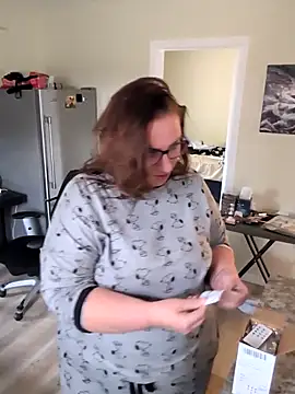 Canadian BBW online show from 03-14-25, 08:38