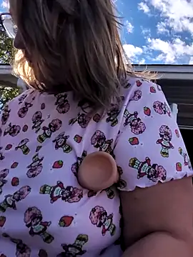 Canadian BBW online show from 10-17-25, 08:22