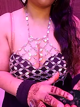 indian passion online show from 10-22-25, 07:35