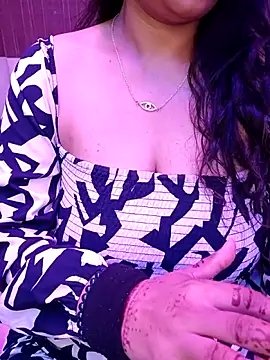 indian passion online show from 10-29-25, 03:09