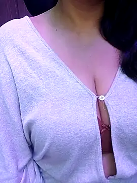 indian passion online show from 04-15-26, 07:58