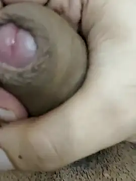 Snapshot of rockkyy9 chatting on 10-12-25, 06:23 rockkyy9 online show from 10-12-25, 06:23