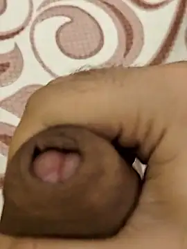 Snapshot of rockkyy9 chatting on 11-02-25, 07:27 rockkyy9 online show from 11-02-25, 07:27