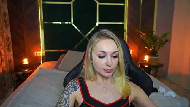 GraceCandy online show from 03-05-25, 02:14