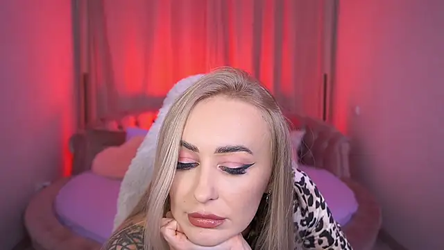 GraceCandy online show from 10-03-25, 09:45