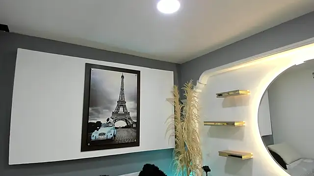 Snapshot of kagomme chatting on 10-10-25, 05:06 kagomme online show from 10-10-25, 05:06