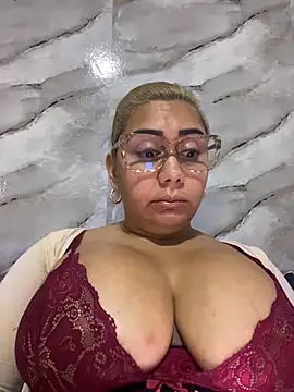 maymercy online show from 11-25-25, 03:01