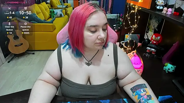 Softie Sofy online show from 01-29-25, 02:09