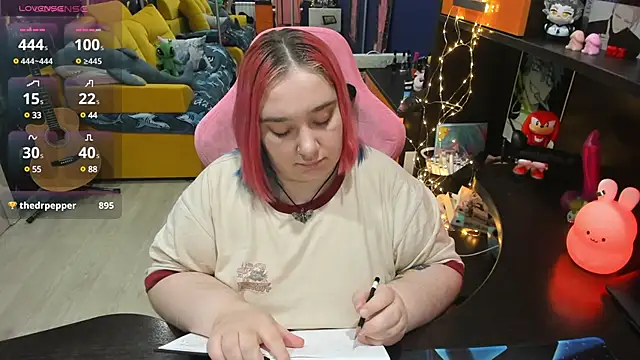 Softie Sofy online show from 02-13-25, 05:48