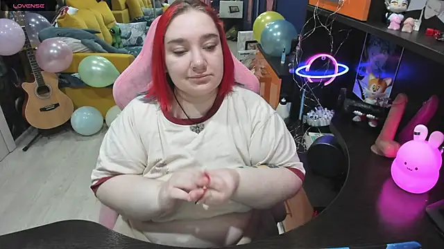 Softie Sofy online show from 03-07-25, 02:04