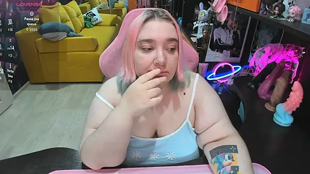 Snapshot of Softie_Sofy chatting on 05-26-26, 03:13 Softie Sofy online show from 05-26-26, 03:13