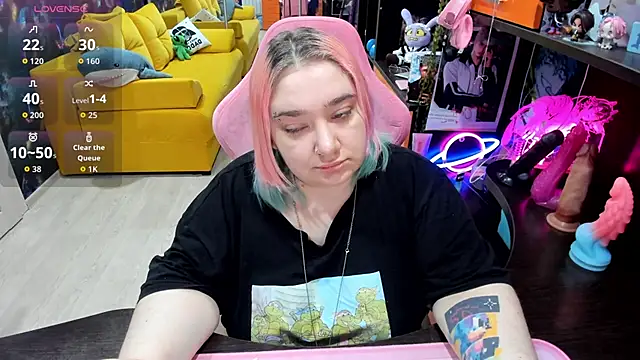 Snapshot of Softie_Sofy chatting on 05-29-26, 03:37 Softie Sofy online show from 05-29-26, 03:37