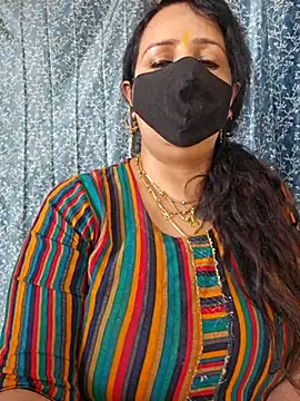 cute-tanvi online show from 03-10-25, 04:07