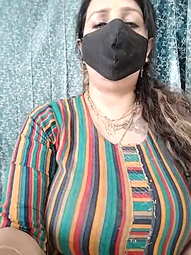 cute-tanvi online show from 03-10-25, 10:15