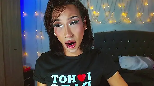 Kenisha Sweet online show from 02-04-25, 05:10