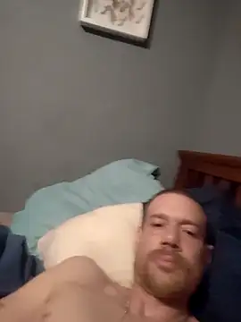 Snapshot of Robbiejack chatting on 12-20-25, 09:27 Robbiejack online show from 12-20-25, 09:27