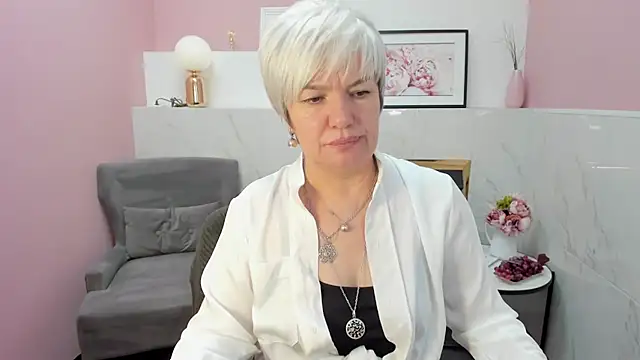 CarmenSoft online show from 12-16-24, 02:57