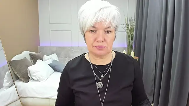 CarmenSoft online show from 12-21-24, 08:43