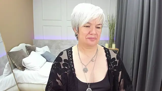 CarmenSoft online show from 12-22-24, 02:49