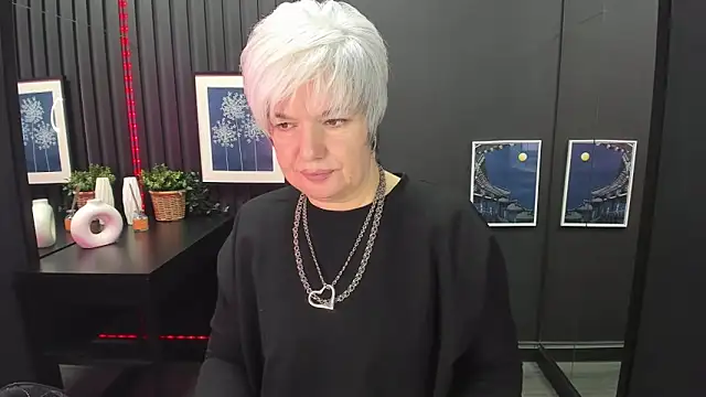 CarmenSoft online show from 01-03-25, 08:43