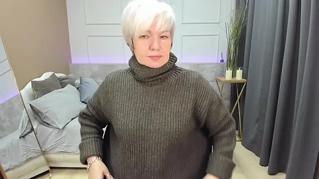 CarmenSoft online show from 01-10-25, 08:37