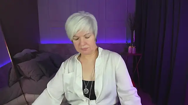 CarmenSoft online show from 03-08-25, 03:17