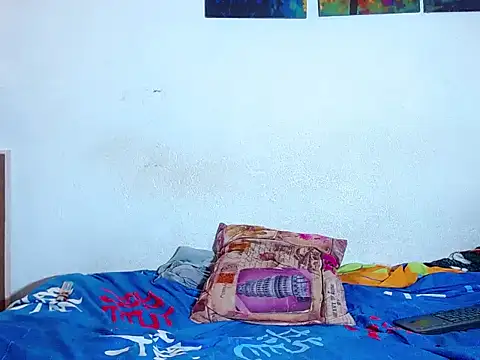 Snapshot of ares_sexxx chatting on 01-11-25, 04:36 ares sexxx online show from 01-11-25, 04:36