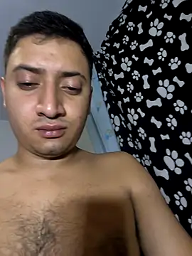 Snapshot of ares_sexxx chatting on 03-21-25, 01:34 ares sexxx online show from 03-21-25, 01:34
