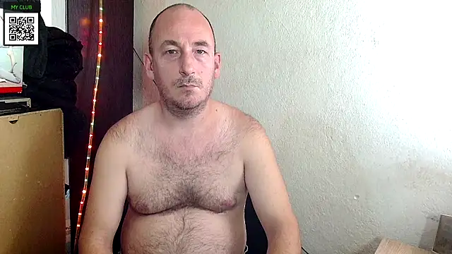 Snapshot of Johan___Barker chatting on 12-26-24, 11:43 Johan Barker online show from 12-26-24, 11:43