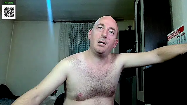 Snapshot of Johan___Barker chatting on 01-31-25, 06:36 Johan Barker online show from 01-31-25, 06:36