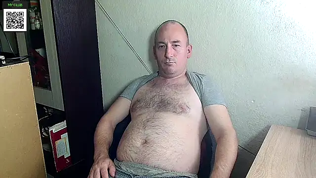 Snapshot of Johan___Barker chatting on 02-23-25, 06:45 Johan Barker online show from 02-23-25, 06:45