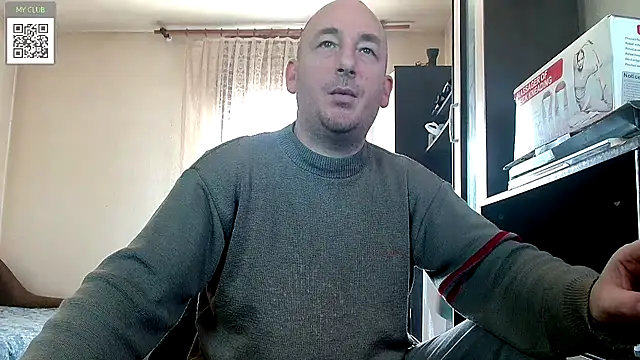 Snapshot of Johan___Barker chatting on 03-06-25, 11:36 Johan Barker online show from 03-06-25, 11:36