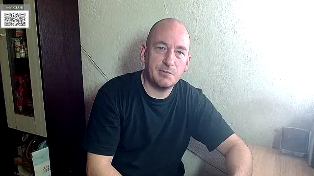 Snapshot of Johan___Barker chatting on 03-19-25, 05:52 Johan Barker online show from 03-19-25, 05:52