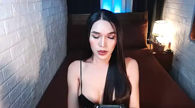 Snapshot of Sexy_Adrestia chatting on 02-11-25, 06:40 Sexy Adrestia online show from 02-11-25, 06:40