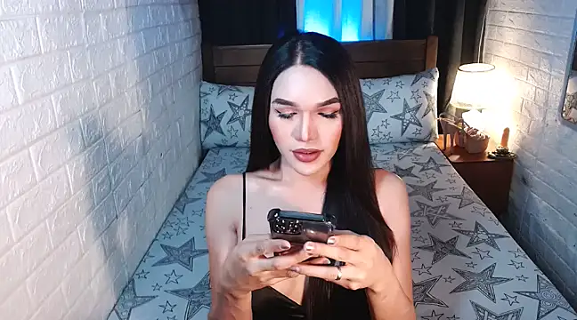 Snapshot of Sexy_Adrestia chatting on 02-18-25, 05:31 Sexy Adrestia online show from 02-18-25, 05:31