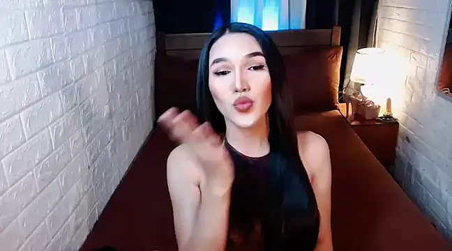 Snapshot of Sexy_Adrestia chatting on 03-05-25, 04:34 Sexy Adrestia online show from 03-05-25, 04:34