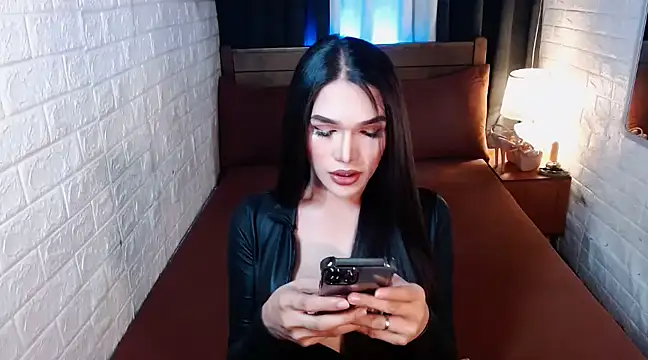 Snapshot of Sexy_Adrestia chatting on 03-11-25, 06:10 Sexy Adrestia online show from 03-11-25, 06:10