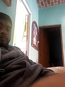 Snapshot of Sabuesos chatting on 12-14-25, 07:40 Sabuesos online show from 12-14-25, 07:40