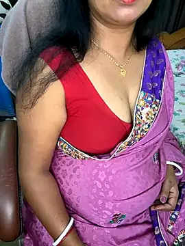 Snapshot of Anushka_21 chatting on 11-16-25, 06:46 Anushka 21 online show from 11-16-25, 06:46