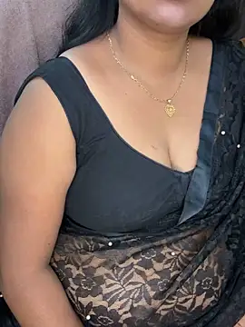 Snapshot of Anushka_21 chatting on 11-21-25, 06:50 Anushka 21 online show from 11-21-25, 06:50